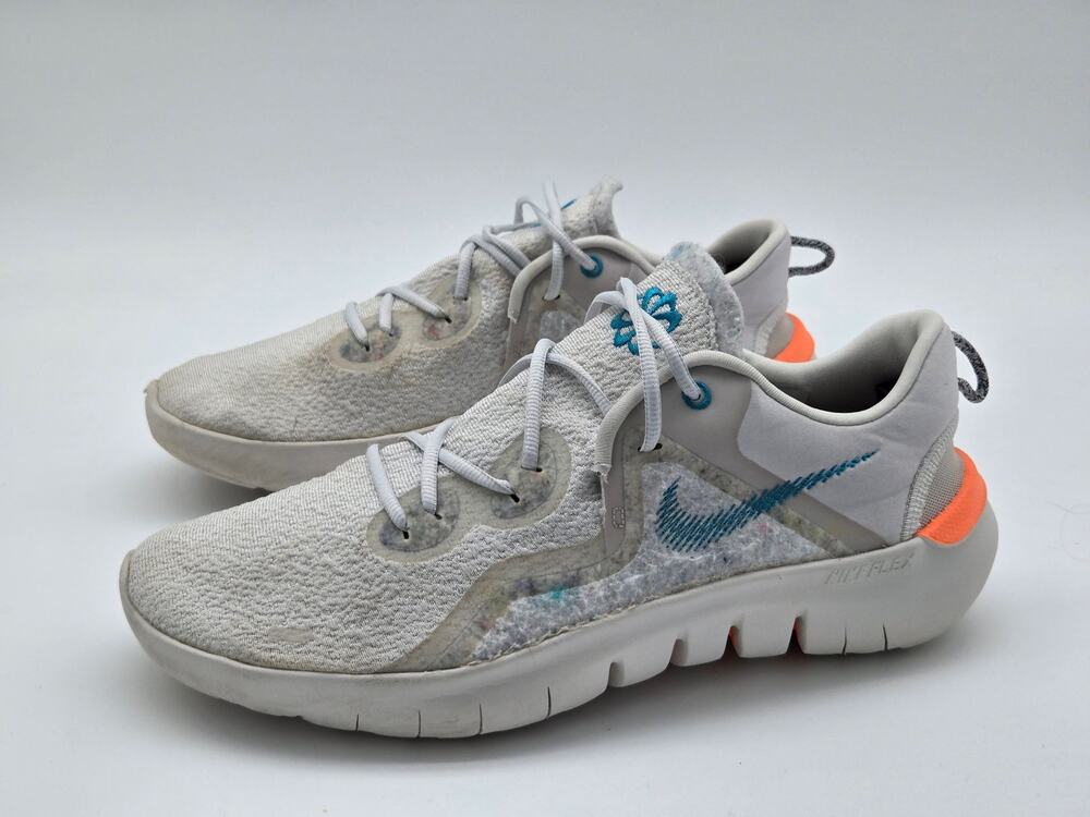 Nike Flex Run Photon Dust 2021 RN Sports Lightweight Comfort Sz 8.5 CW3408-004